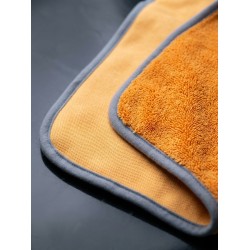 Parlatan Adamlar BOLD XS – 50cm x 60cm 900GSM Dry Towel Twisted Pile Kurulama Havlusu 