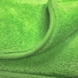                                                                                                                   CarPro FAT BOA MicroFiber Towel – 70cm*80cm Mikrofiber Yeşil Bez - 800gsm